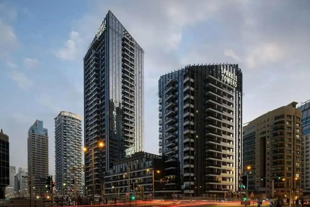 Experience Sparkle Tower Living In Jbr - Suiteable Dubai 0*,